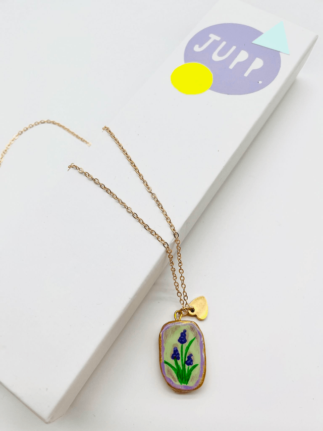 Ketting blauwe druif